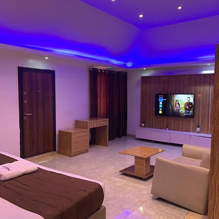 Presken Hotels @ Victoria Island Apese Bagian luar foto