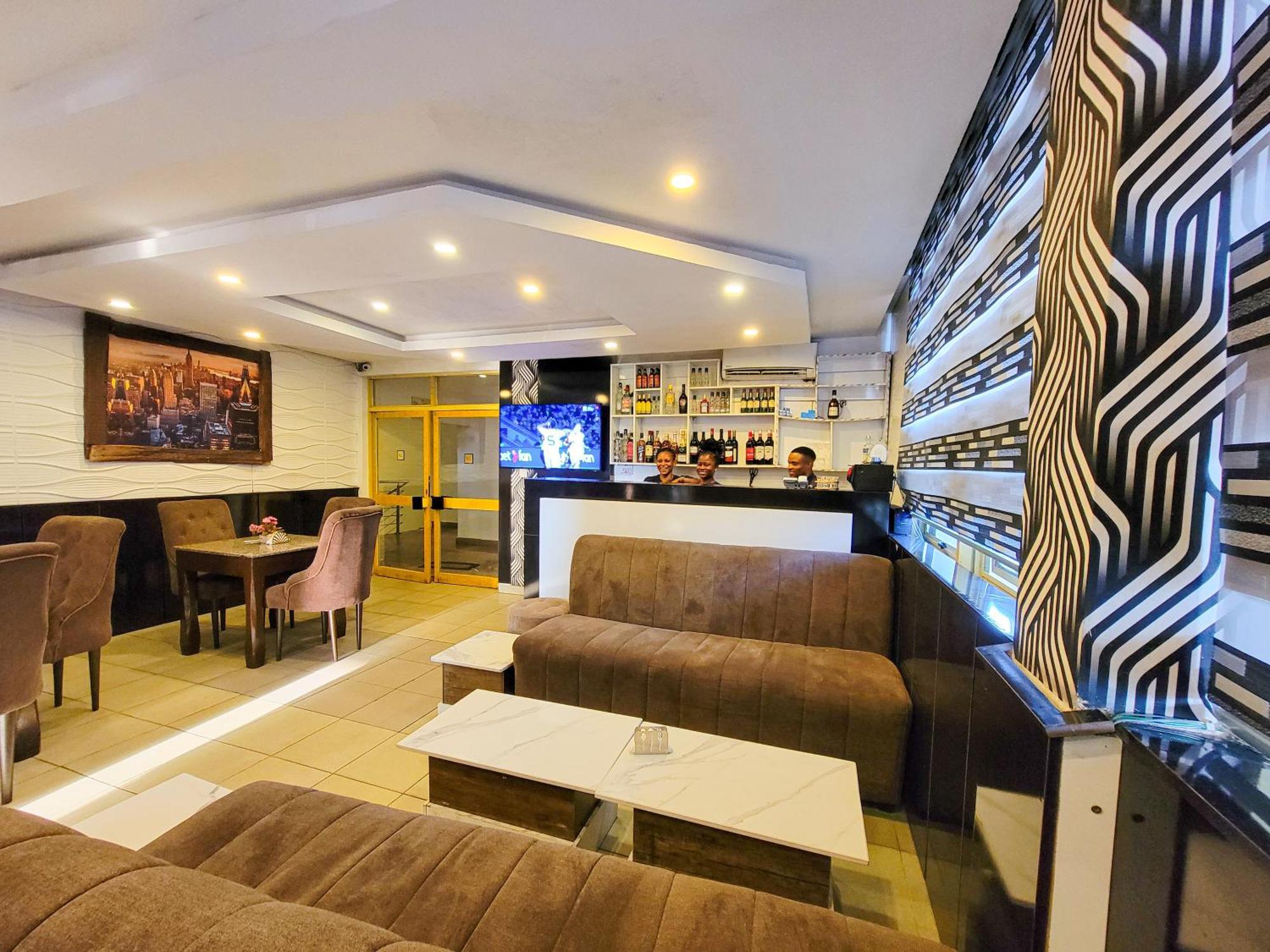 Presken Hotels @ Victoria Island Apese Bagian luar foto