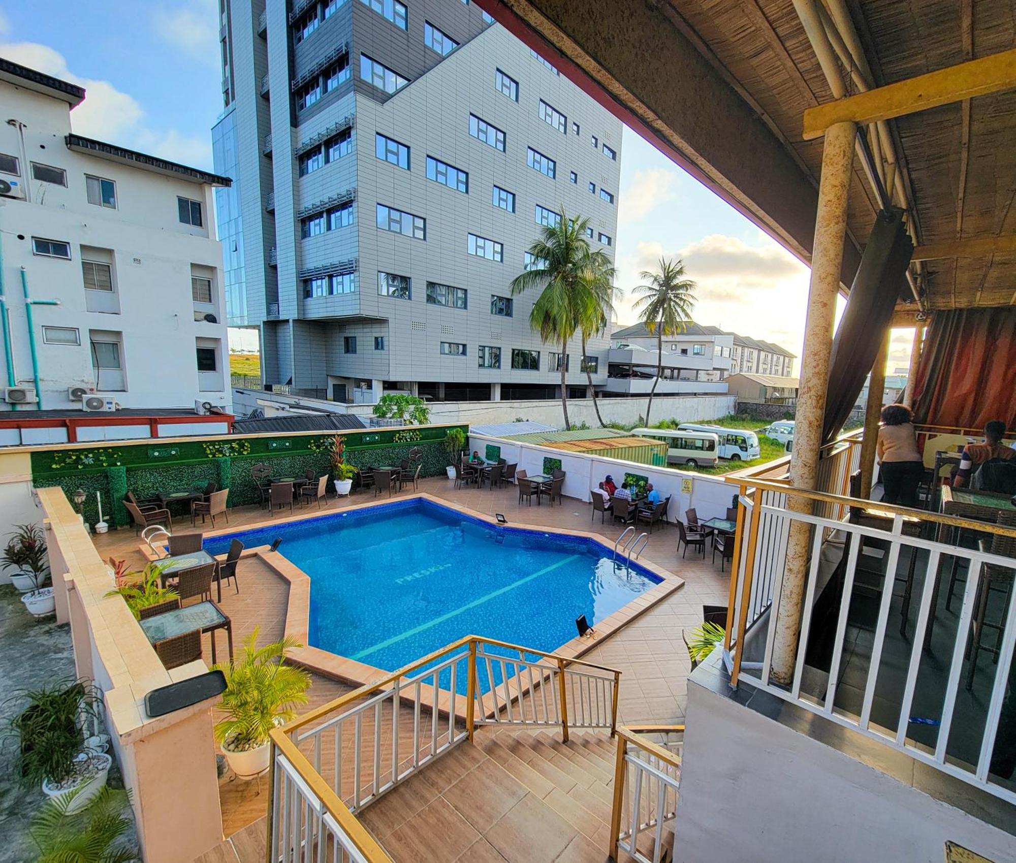 Presken Hotels @ Victoria Island Apese Bagian luar foto