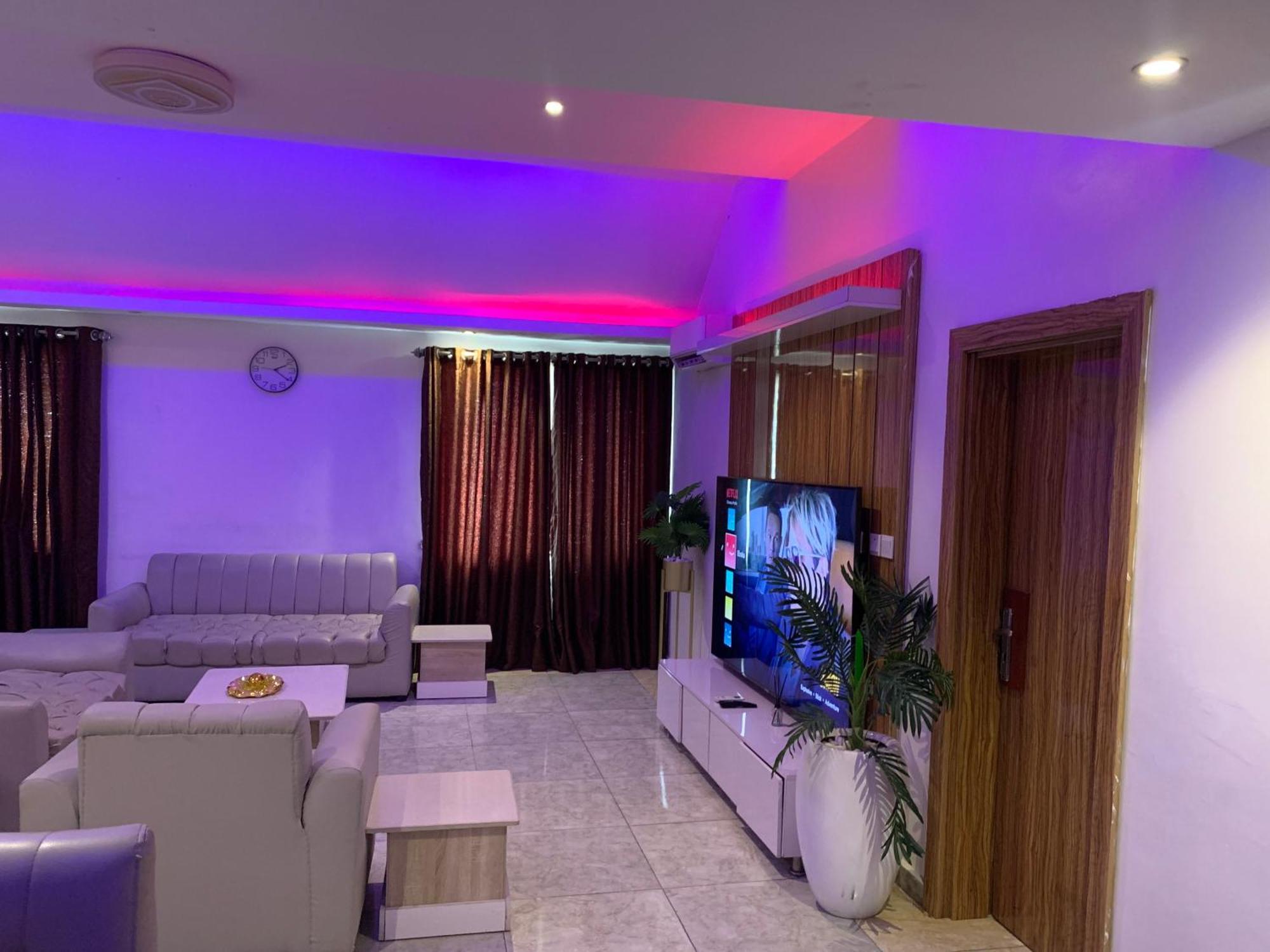 Presken Hotels @ Victoria Island Apese Bagian luar foto