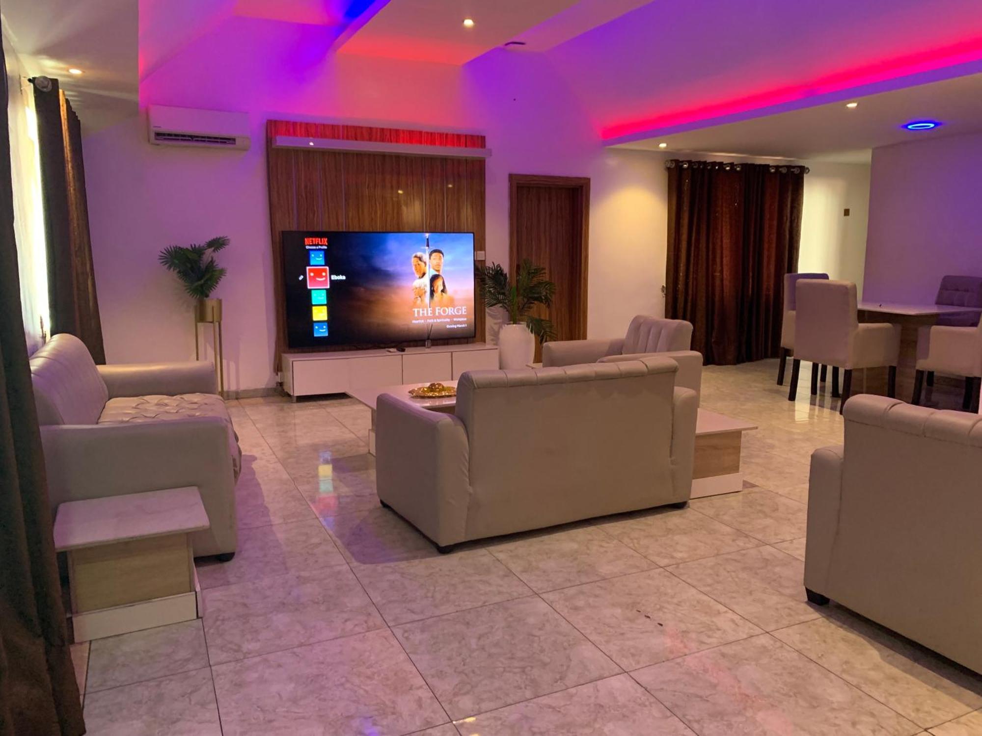 Presken Hotels @ Victoria Island Apese Bagian luar foto