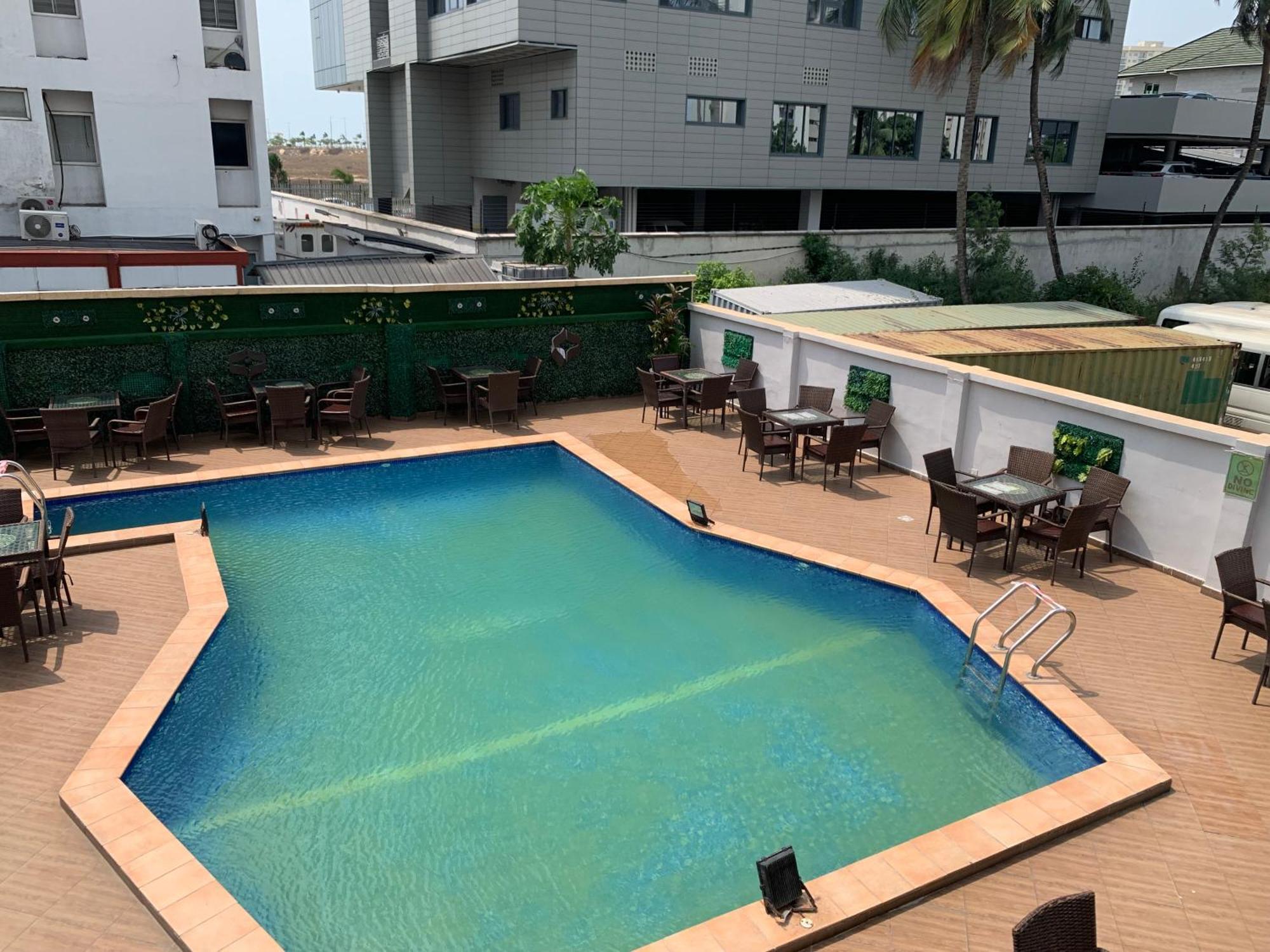 Presken Hotels @ Victoria Island Apese Bagian luar foto